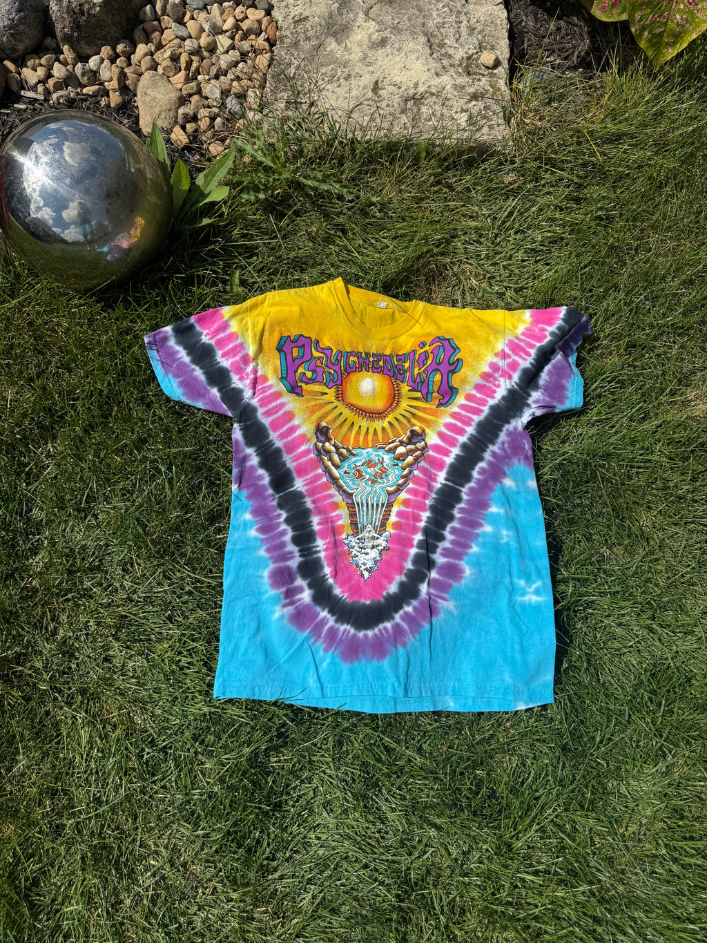 Psychedelic Vintage Tie-dye Tee